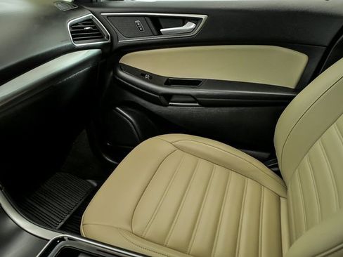 Used 2020 Ford Edge SEL w/ Convenience Package image 23