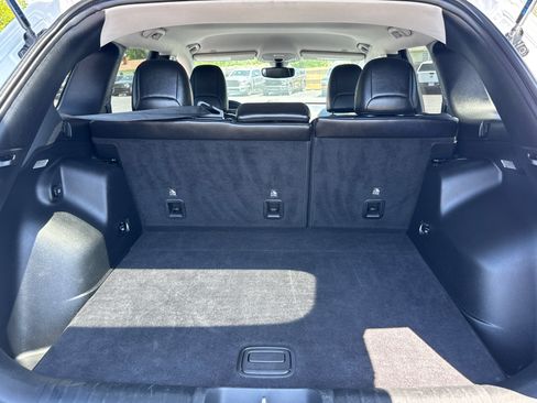 Used 2019 Jeep Cherokee Trailhawk AWD/4WD image 19
