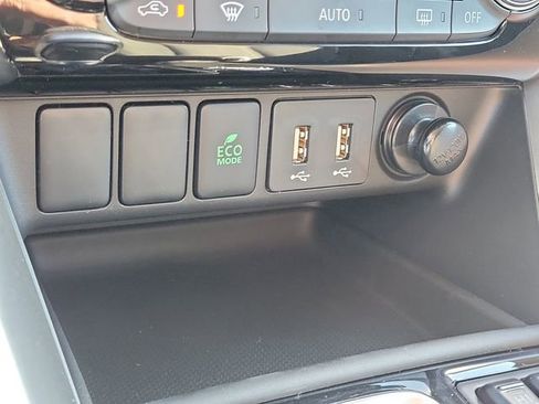 New 2026 Mitsubishi Eclipse Cross LE image 30