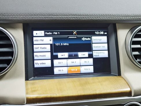 Used 2016 Land Rover LR4 HSE image 22