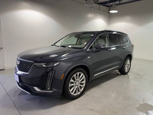 Used 2023 Cadillac XT6 Premium Luxury AWD/4WD image 3