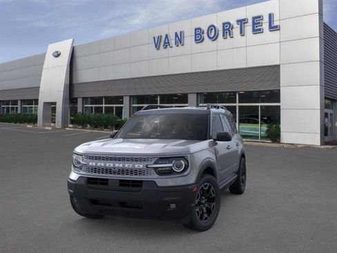 New 2025 Ford Bronco Sport Outer Banks AWD/4WD image 2