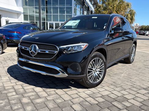 New 2026 Mercedes-Benz GLC 300 image 1