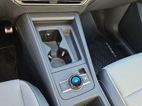 New 2026 Volkswagen Tiguan SE R-Line image 15