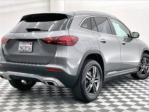 Used 2026 Mercedes-Benz GLA 250 image 11