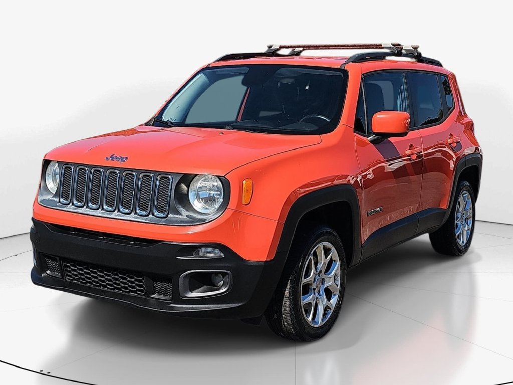 Used 2016 Jeep Renegade Latitude AWD/4WD image 10