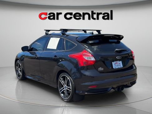 Used 2014 Ford Focus ST FWD image 3