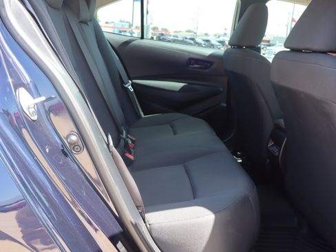 Used 2023 Toyota Corolla LE w/ Carpet Mat Package (TMS) FWD image 11