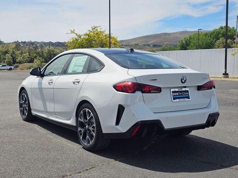 Certified 2025 BMW 228i xDrive w/ Premium Package AWD/4WD image 4