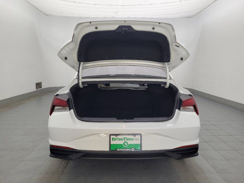 Used 2021 Hyundai Elantra SEL FWD image 29