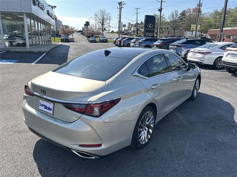 Used 2019 Lexus ES 350 w/ Accessory Package image 5