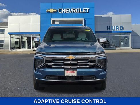 New 2026 Chevrolet Suburban Premier w/ Sun And Tow Package AWD/4WD image 10