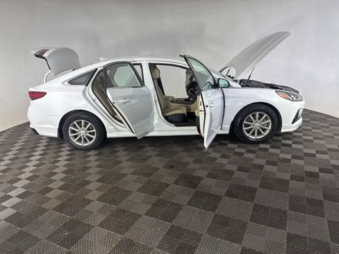 Used 2019 Hyundai Sonata SE FWD image 16