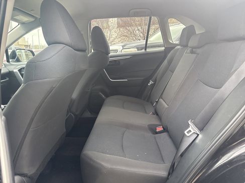 Certified 2025 Toyota RAV4 LE AWD/4WD image 28