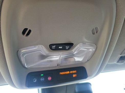 Used 2025 Buick Encore GX Preferred FWD image 30
