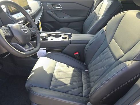 New 2026 Nissan Rogue Platinum w/ Platinum Premium Package image 28