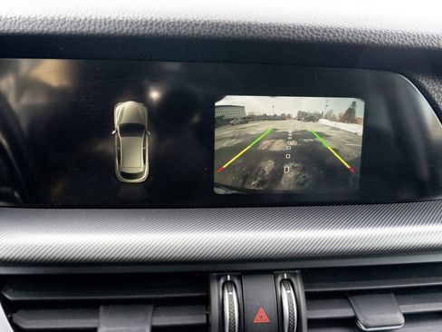 Used 2018 Alfa Romeo Stelvio Sport w/ Quick Order Package 22J Sport image 19