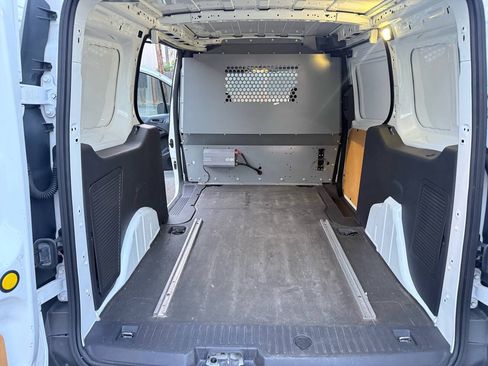 Used 2016 Ford Transit Connect XL FWD image 7