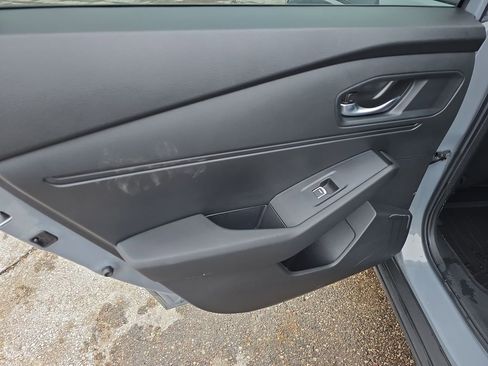 Used 2025 Honda Accord Sport image 30