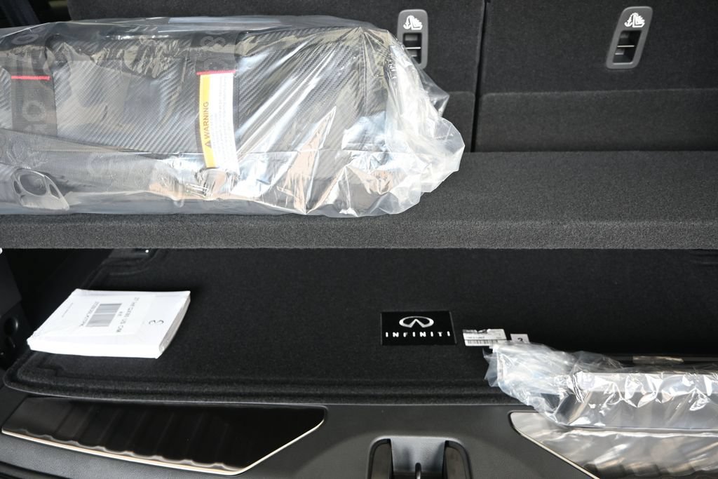 New 2027 INFINITI QX80 Autograph w/ Premium Cargo Package AWD/4WD image 21