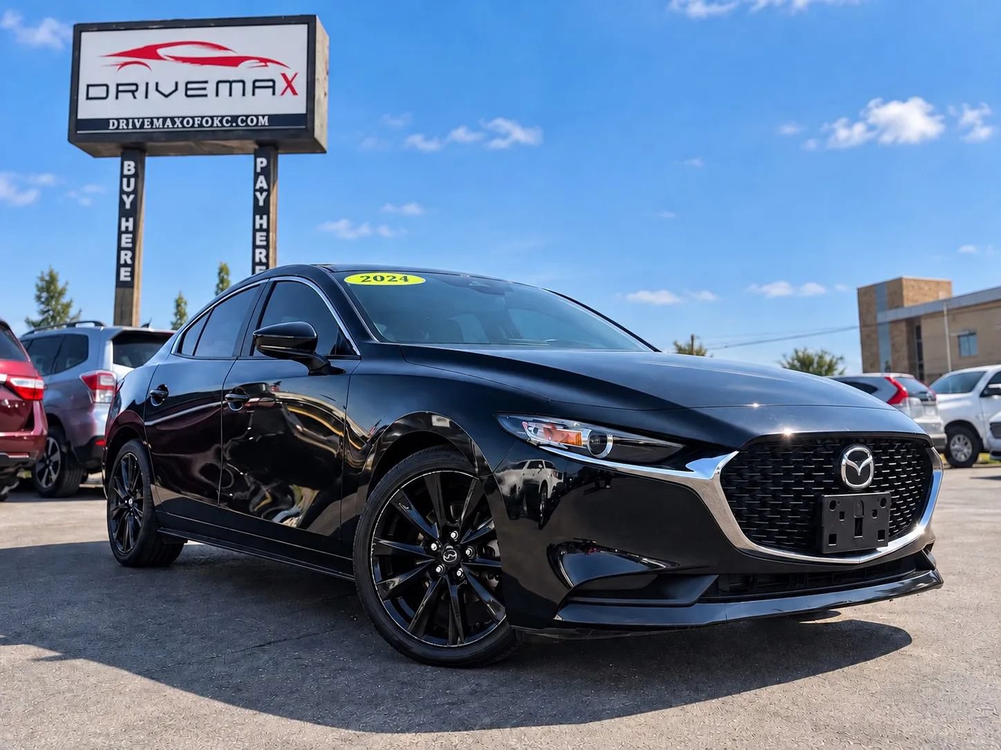 Used 2024 MAZDA MAZDA3 s FWD image 1