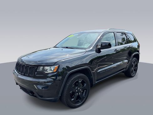 Used 2018 Jeep Grand Cherokee Laredo AWD/4WD image 7