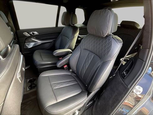 Used 2024 BMW X7 M60i w/ Executive Package image 22