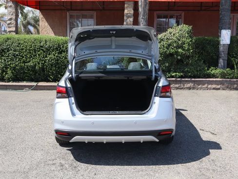 Used 2023 Nissan Versa S w/ S Plus Package FWD image 8