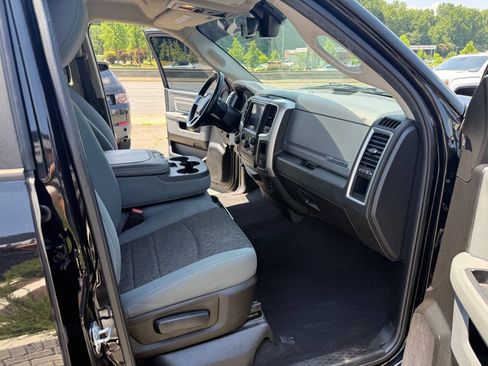 Used 2019 RAM 1500 Big Horn AWD/4WD image 13