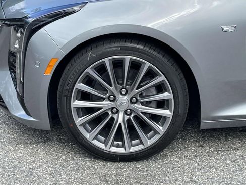 New 2025 Cadillac CT5 Premium Luxury image 9