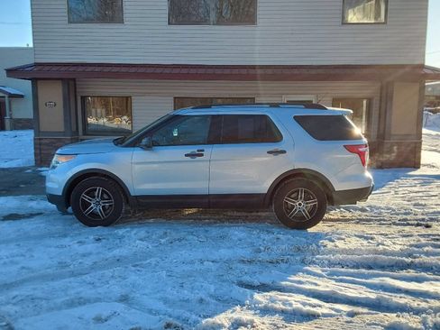 Used 2013 Ford Explorer FWD image 1