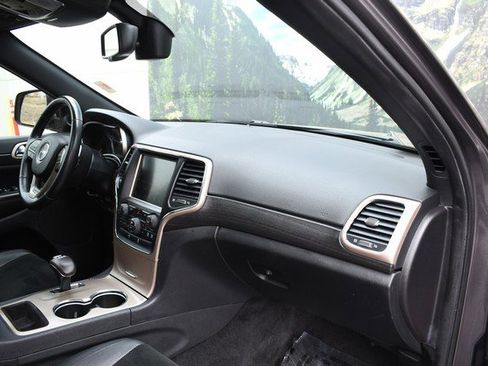 Used 2015 Jeep Grand Cherokee Altitude image 25