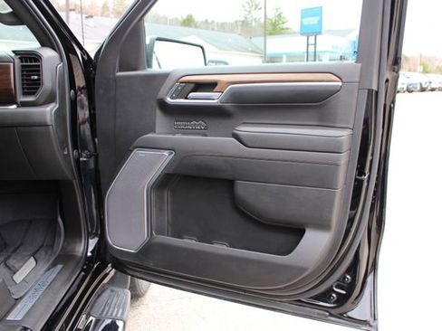 Used 2023 Chevrolet Silverado 1500 High Country w/ High Country Premium Package image 56