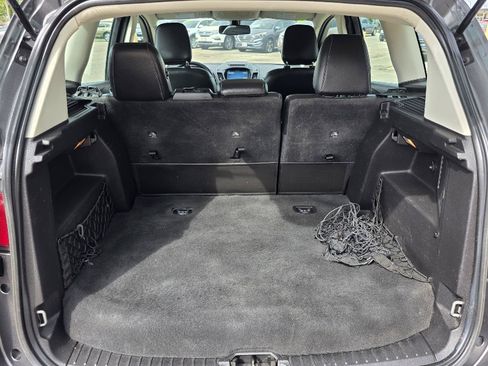 Used 2018 Ford C-MAX Titanium FWD image 31