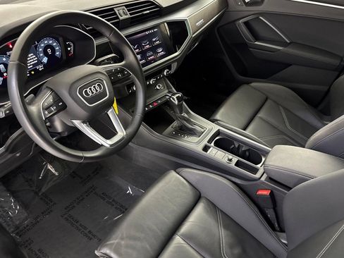 Used 2022 Audi Q3 2.0T Premium image 4