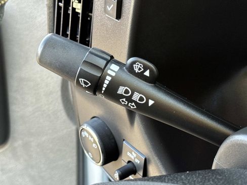 Used 2024 GMC Savana 2500 w/ Driver Convenience Package image 6