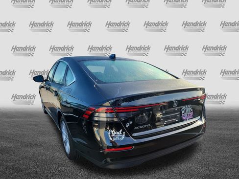 Used 2025 Honda Accord LX image 8