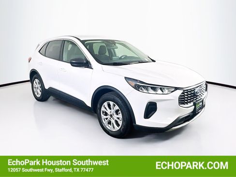 Used 2024 Ford Escape Active FWD image 1