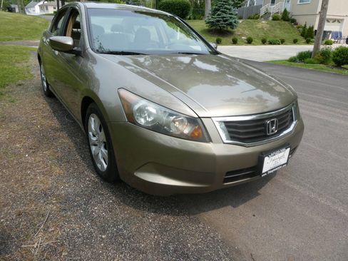 Used 2009 Honda Accord EX image 3