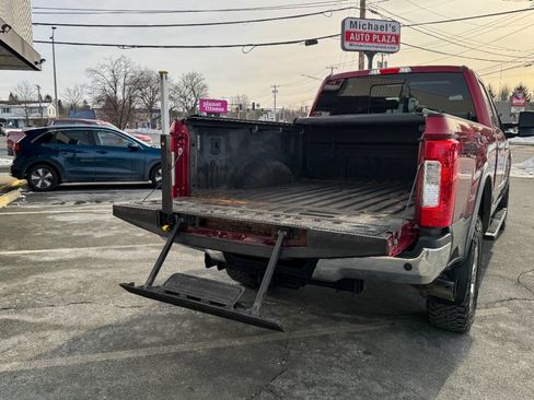 Used 2019 Ford F250 Lariat w/ Lariat Ultimate Package image 24