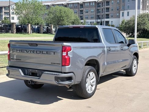 Used 2022 Chevrolet Silverado 1500 Custom w/ LPO, Dark Essentials Package RWD image 4