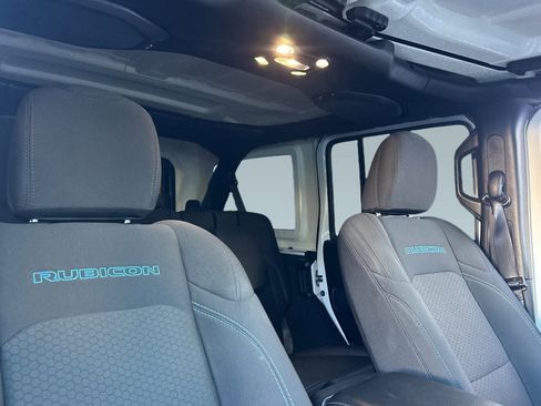 Used 2022 Jeep Wrangler Unlimited Rubicon 4xe image 13