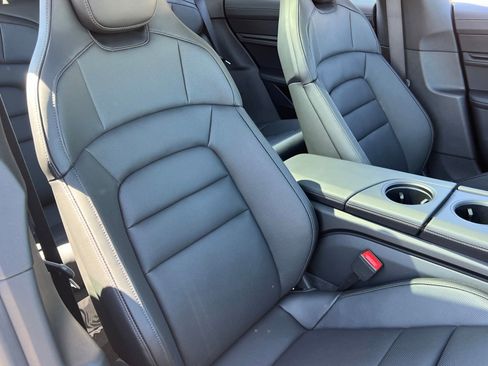 New 2026 Porsche Taycan AWD/4WD image 36