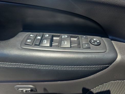 Used 2021 Jeep Grand Cherokee Limited w/ Luxury Group II RWD image 27