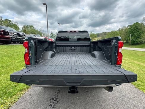 Used 2025 Chevrolet Silverado 3500 LT w/ All Star Edition AWD/4WD image 10