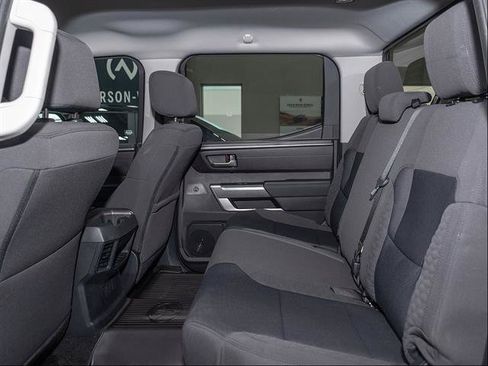 Used 2023 Toyota Tundra SR5 w/ SR5 Convenience Package AWD/4WD image 18