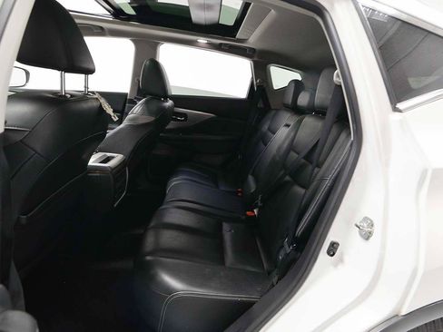 Used 2018 Nissan Murano SL w/ Moonroof Package image 11