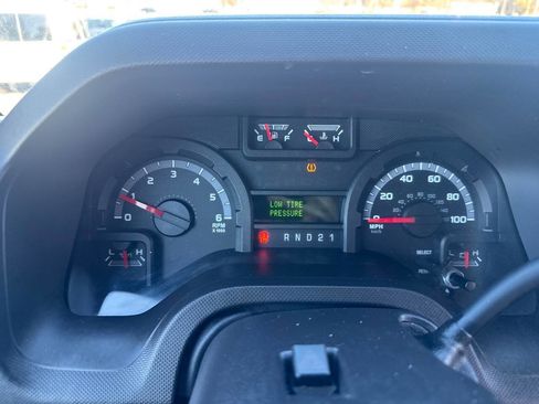 Used 2012 Ford E-350 and Econoline 350 XLT image 30