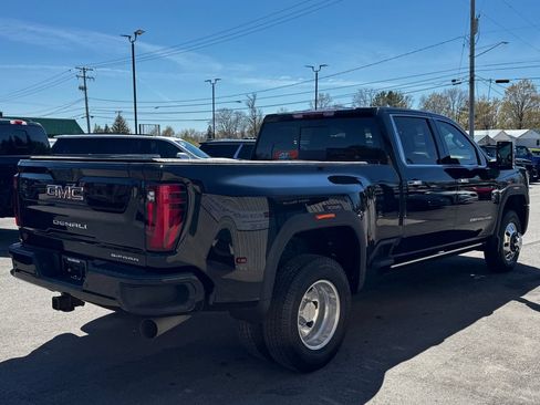 Used 2025 GMC Sierra 3500 Denali AWD/4WD image 6