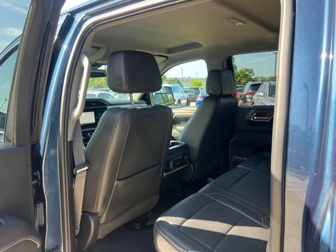 Used 2022 GMC Sierra 1500 Denali AWD/4WD image 16